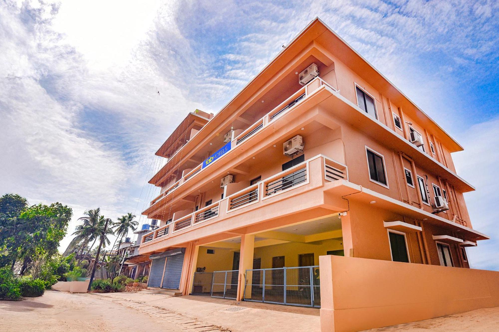 Fabhotel Baga Tulip - 500M From Baga Beach Zewnętrze zdjęcie